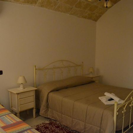 Al Borgo Antico Ristorante E B&B Crispiano Esterno foto