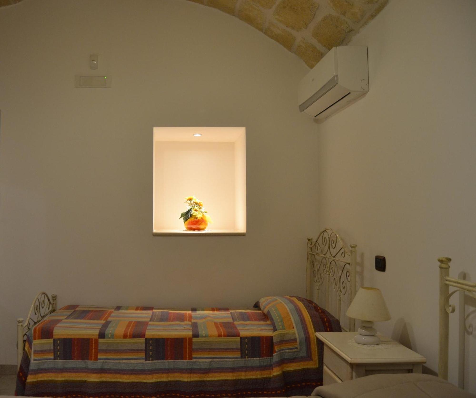 Al Borgo Antico Ristorante E B&B Crispiano Esterno foto