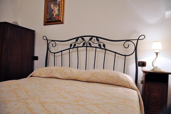 Al Borgo Antico Ristorante E B&B Crispiano Esterno foto