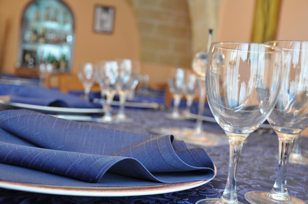Al Borgo Antico Ristorante E B&B Crispiano Esterno foto